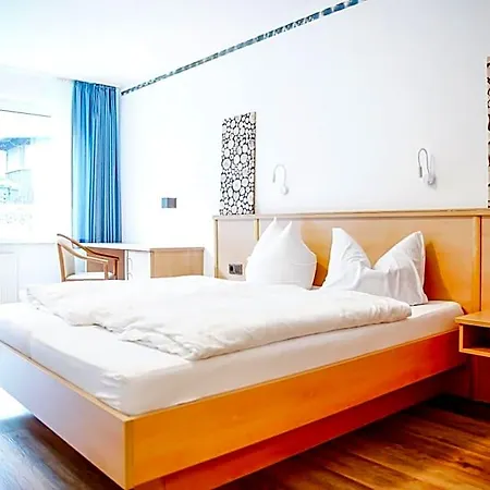 מלון Smart B&b2 Bb2 305 *