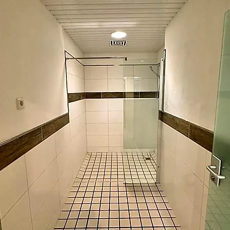 Smart B&b2 Bb2 305 מלון ווינטרברג